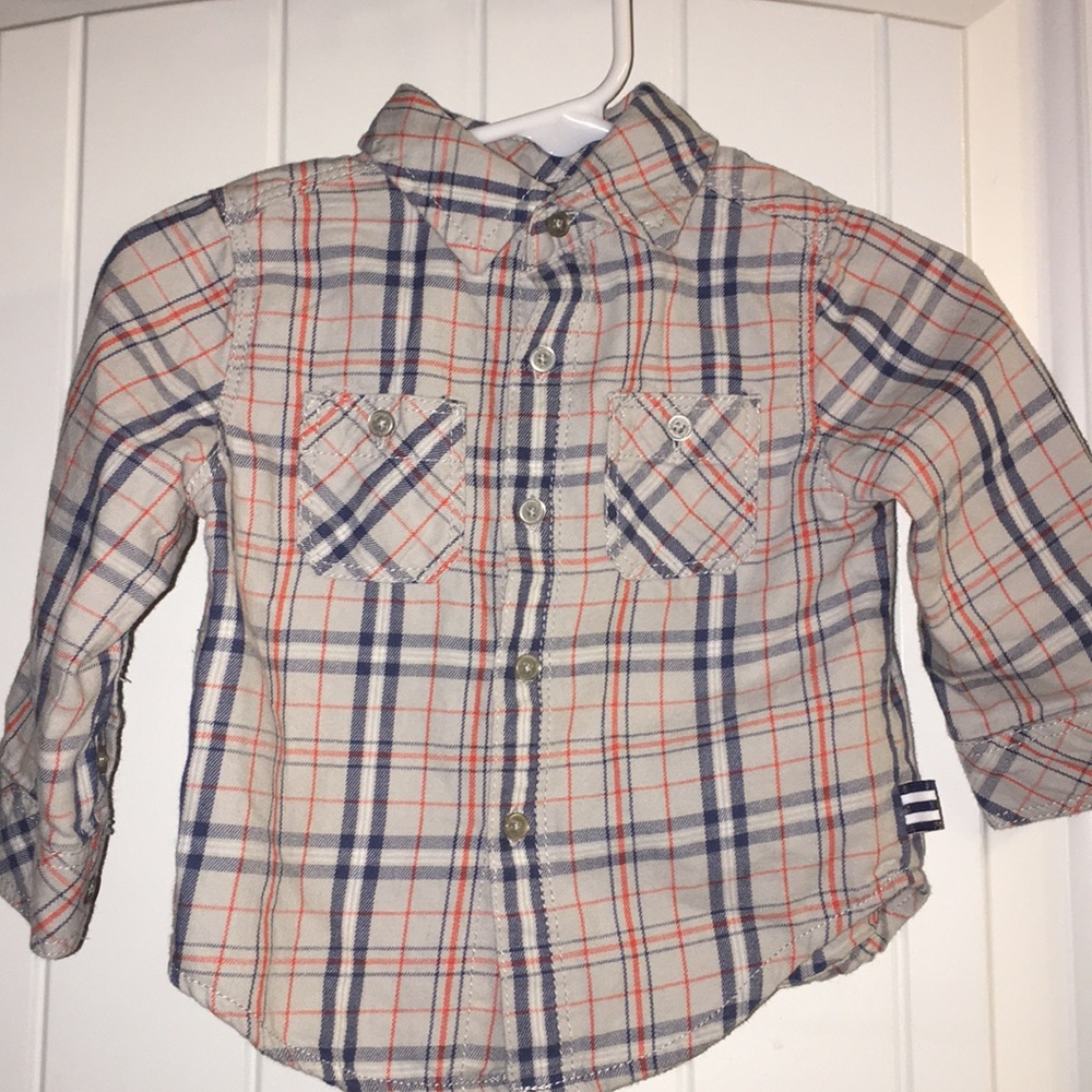 Splendid Infant Button Down Size 6-12 months